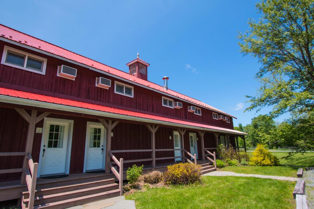 Inn At Tyler Hill Bagian luar foto