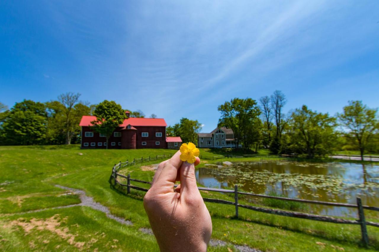 Inn At Tyler Hill Bagian luar foto