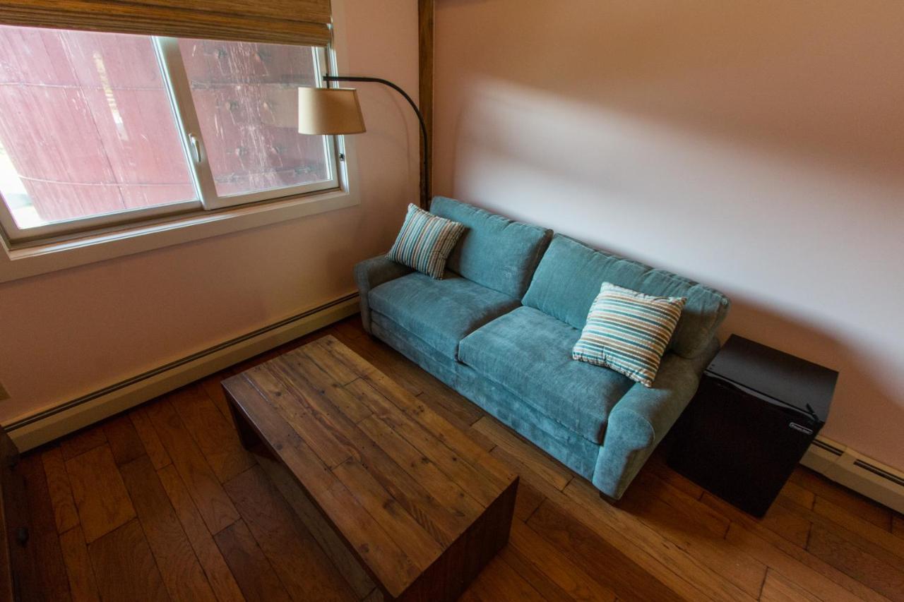 Inn At Tyler Hill Bagian luar foto