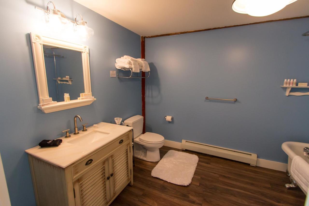 Inn At Tyler Hill Bagian luar foto