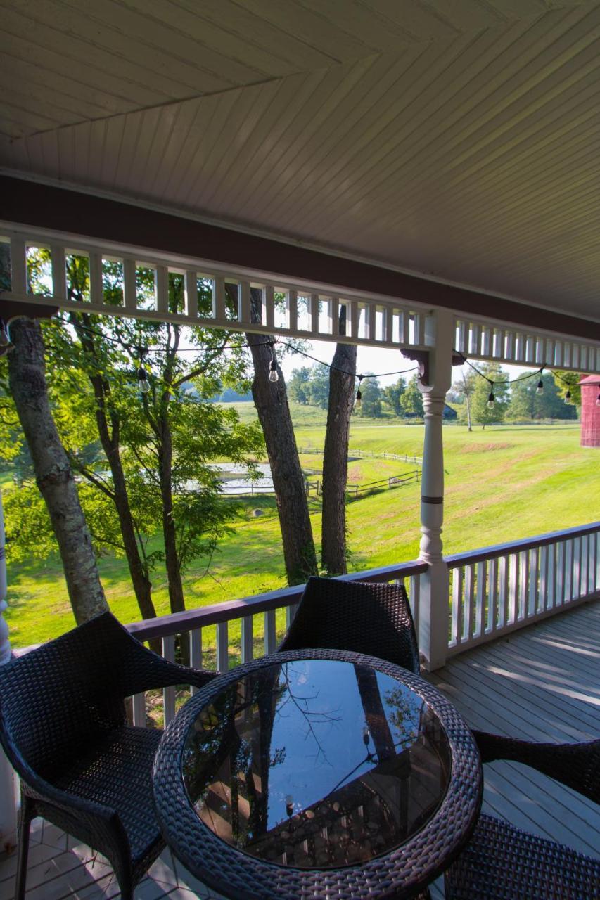 Inn At Tyler Hill Bagian luar foto